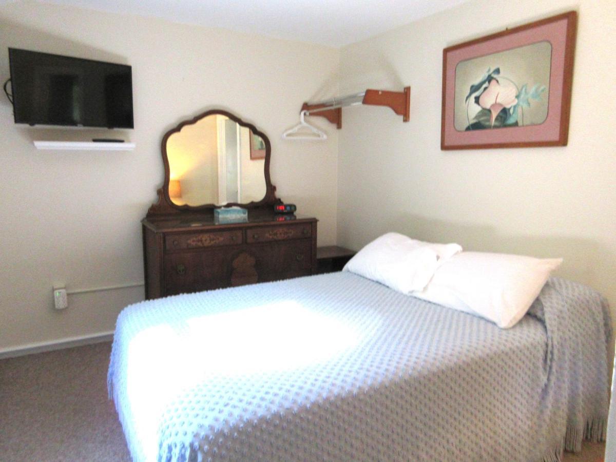 Mcgregor Inn Motel Wilton Ngoại thất bức ảnh