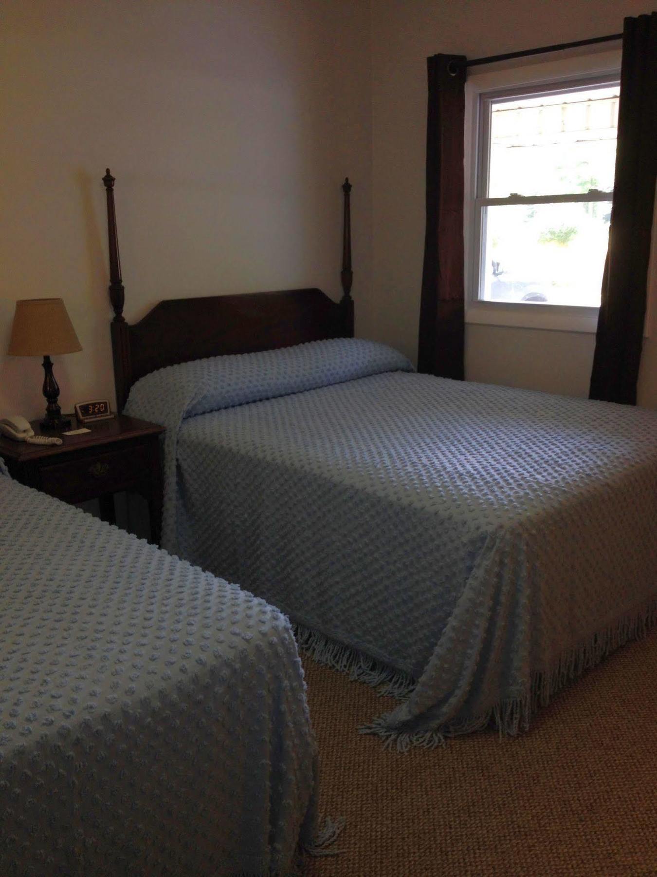 Mcgregor Inn Motel Wilton Ngoại thất bức ảnh